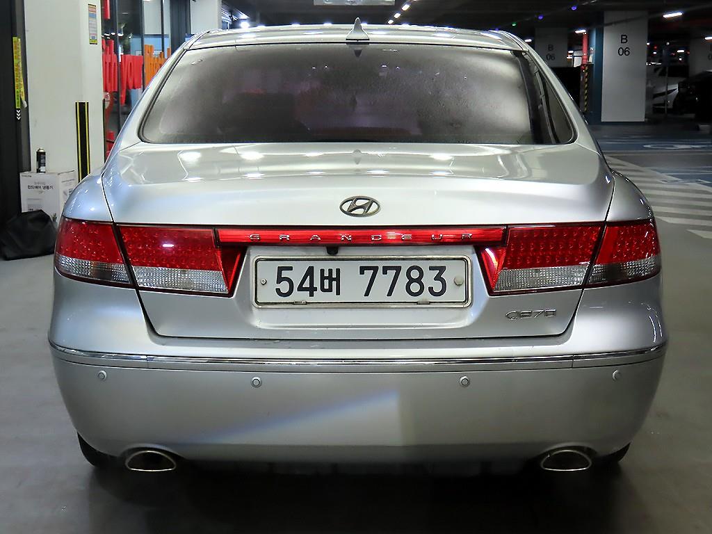 HYUNDAI Grandeur - Vista 5