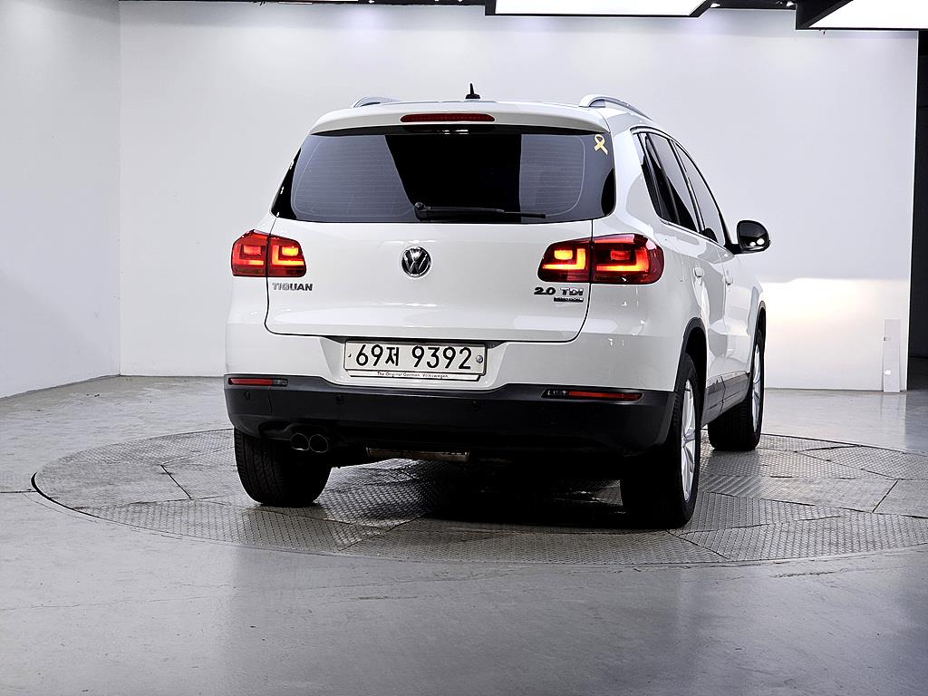 Volkswagen Tiguan - Vista 3