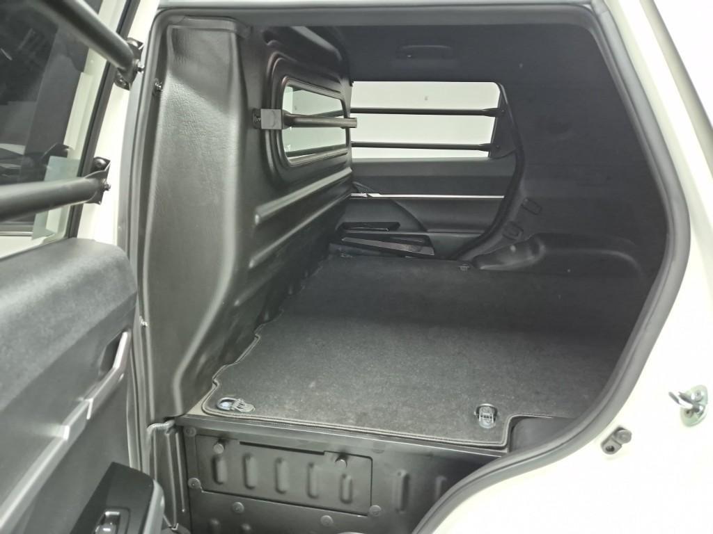 Ssangyong Torres - Vista 11