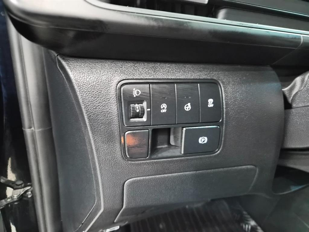 HYUNDAI Staria - Vista 12