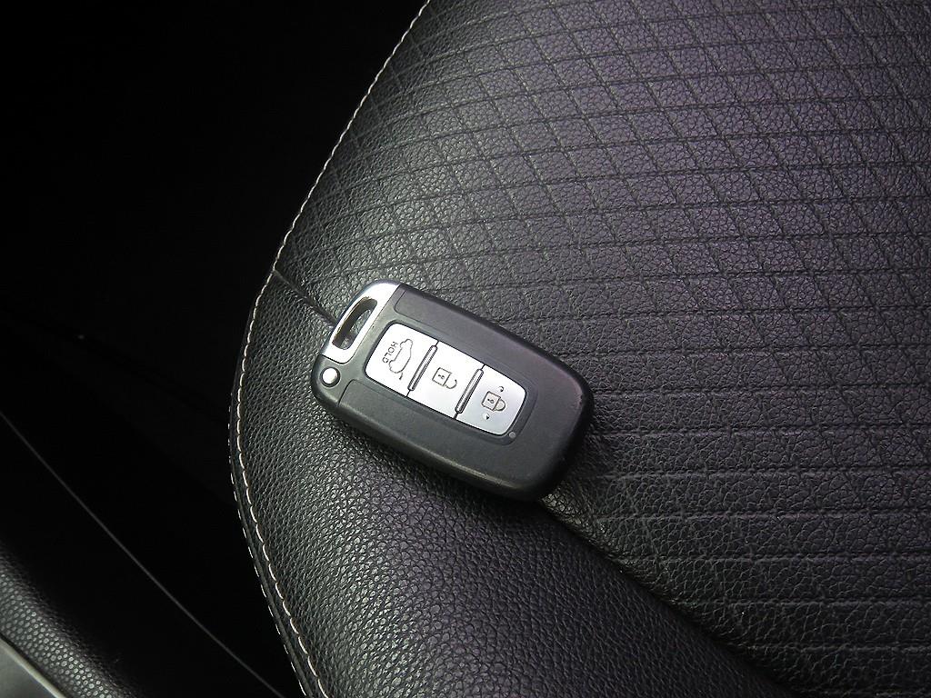 KIA Morning 2013 Blanco - Importación desde Corea - HF Imports Iquique - Foto 17