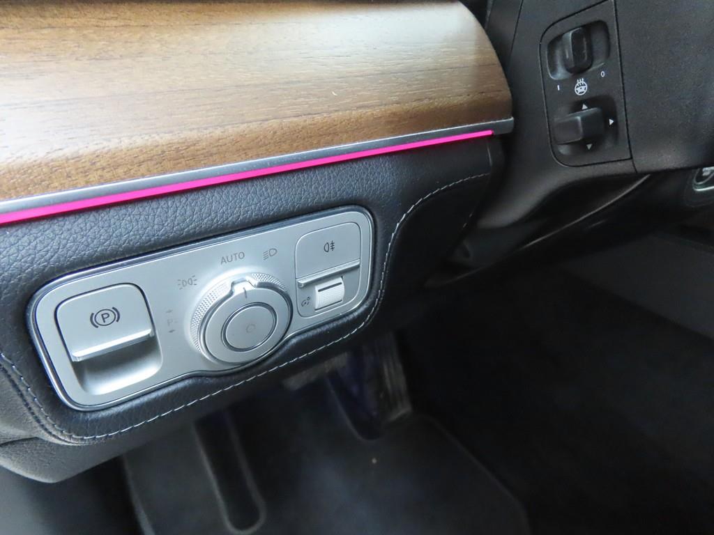 Mercedes Benz GLE Class - Vista 11