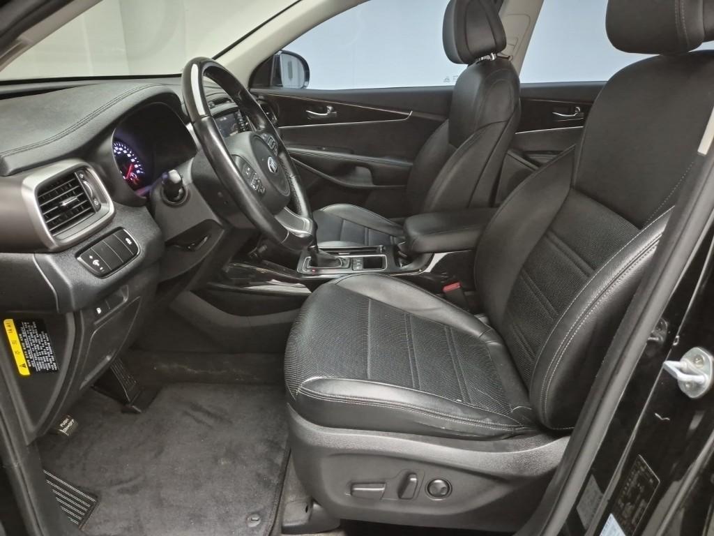 KIA Sorento - Vista 11