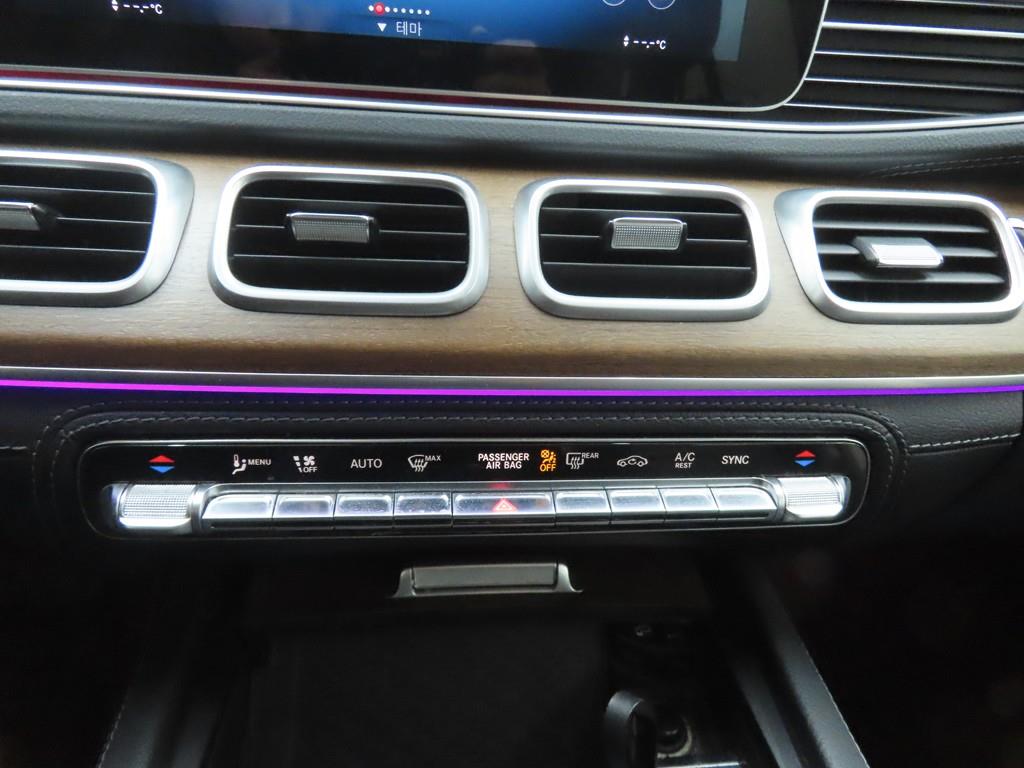 Mercedes Benz GLE Class - Vista 12