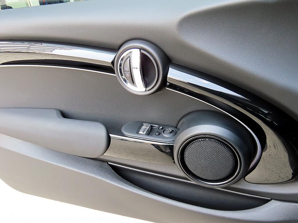 Mini Cooper - Vista 11
