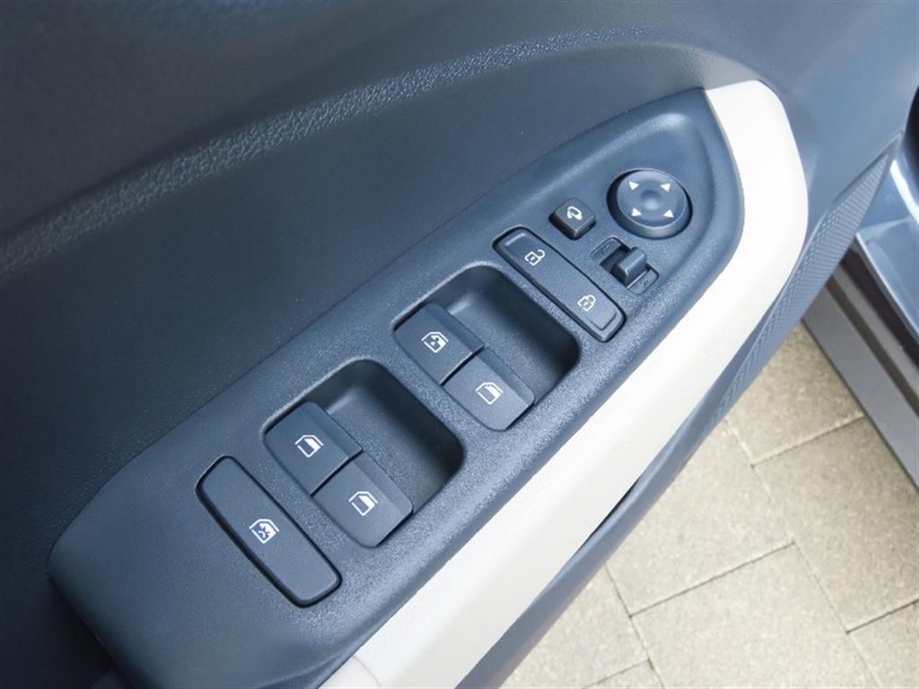 HYUNDAI Venue 2026 - Importación desde Corea - HF Imports Iquique - Foto 12