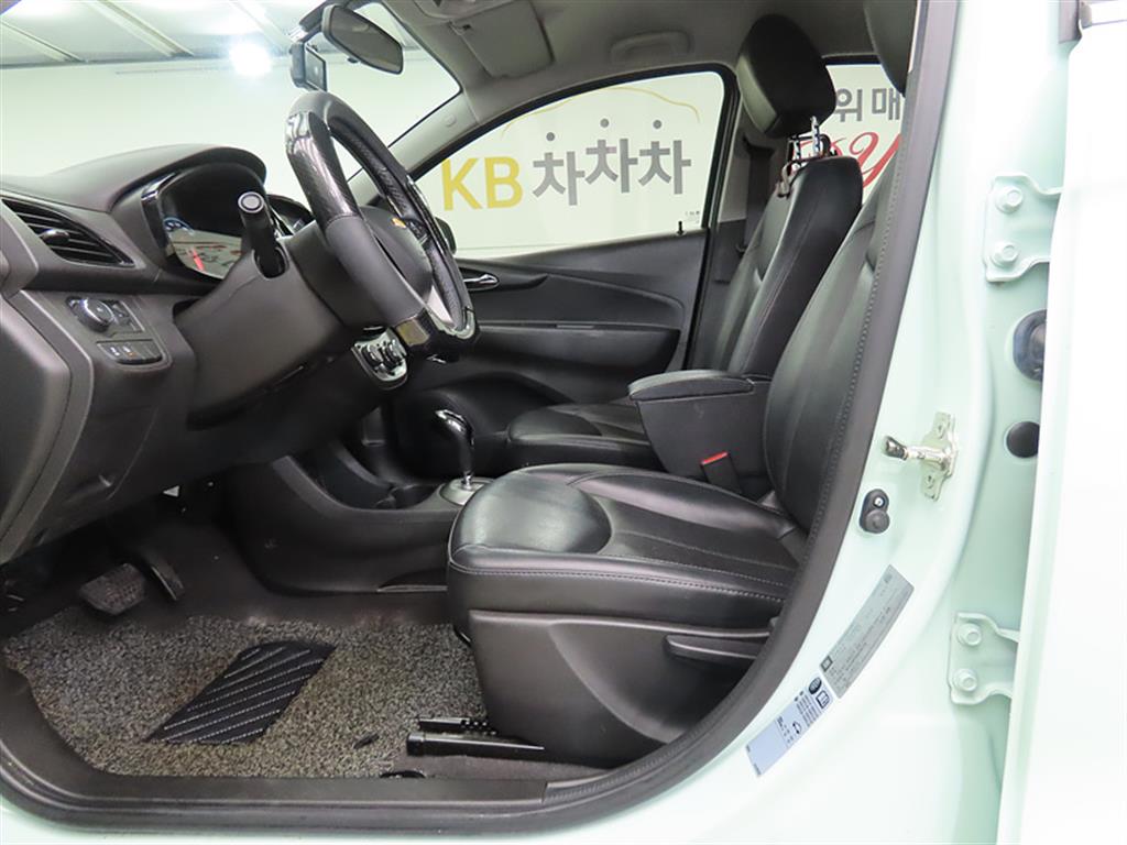 Chevrolet Spark - Vista 5