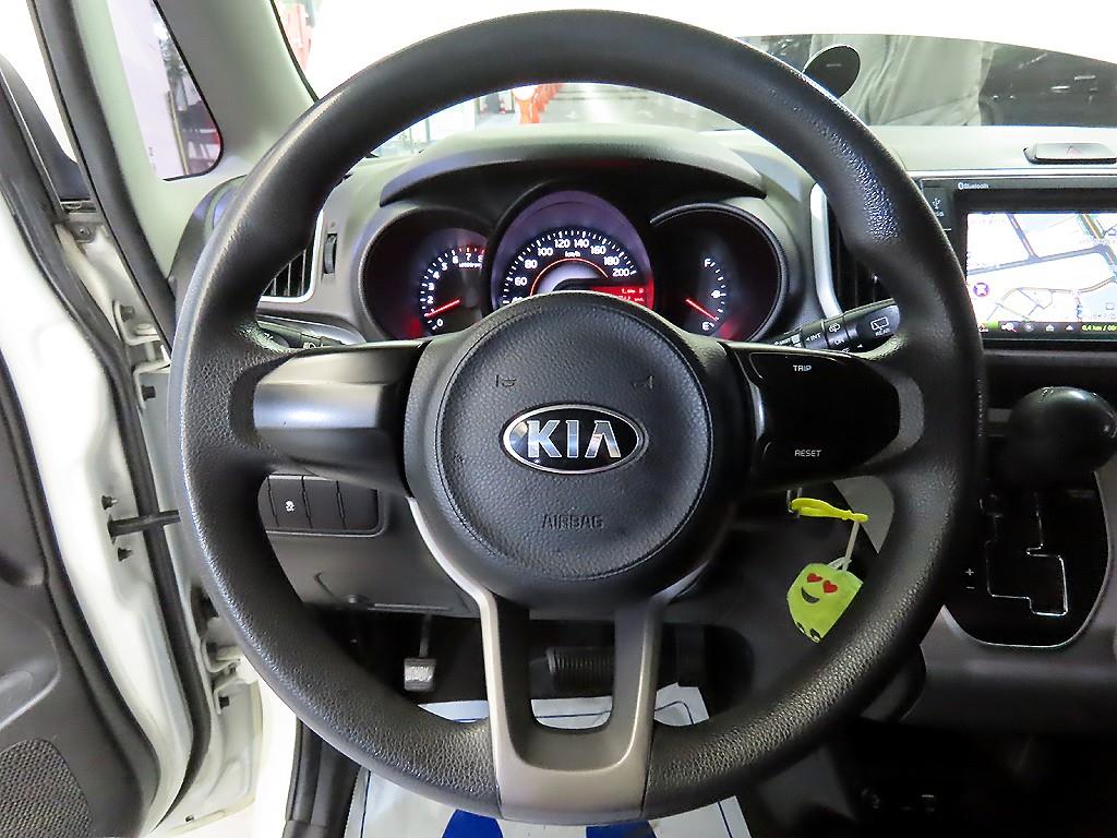 KIA Ray - Vista 8