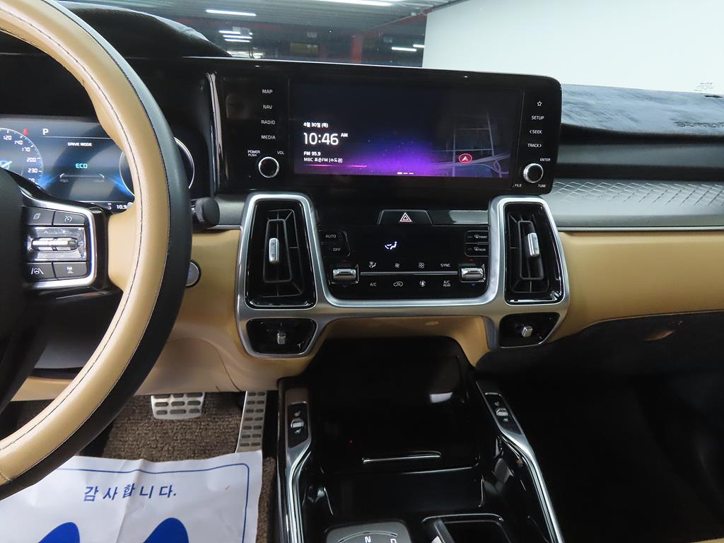 KIA Sorento - Vista 10