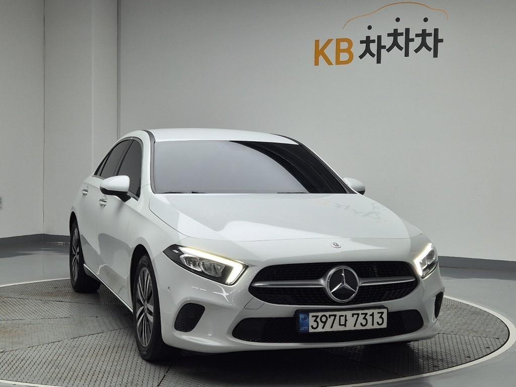 Mercedes Benz A Class - Vista 4