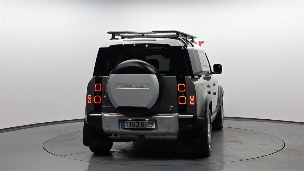 Land Rover Defender - Vista 4