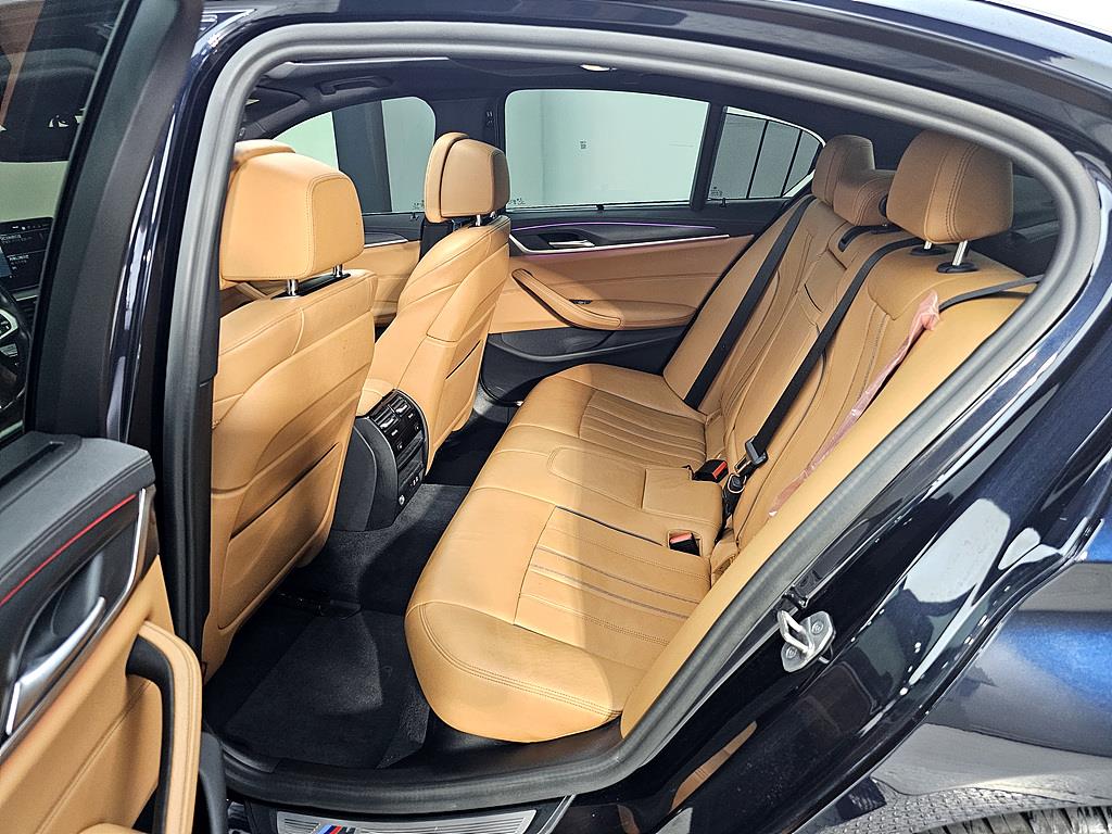 BMW 5 Series - Vista 9
