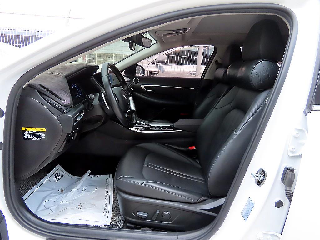 HYUNDAI Sonata - Vista 5