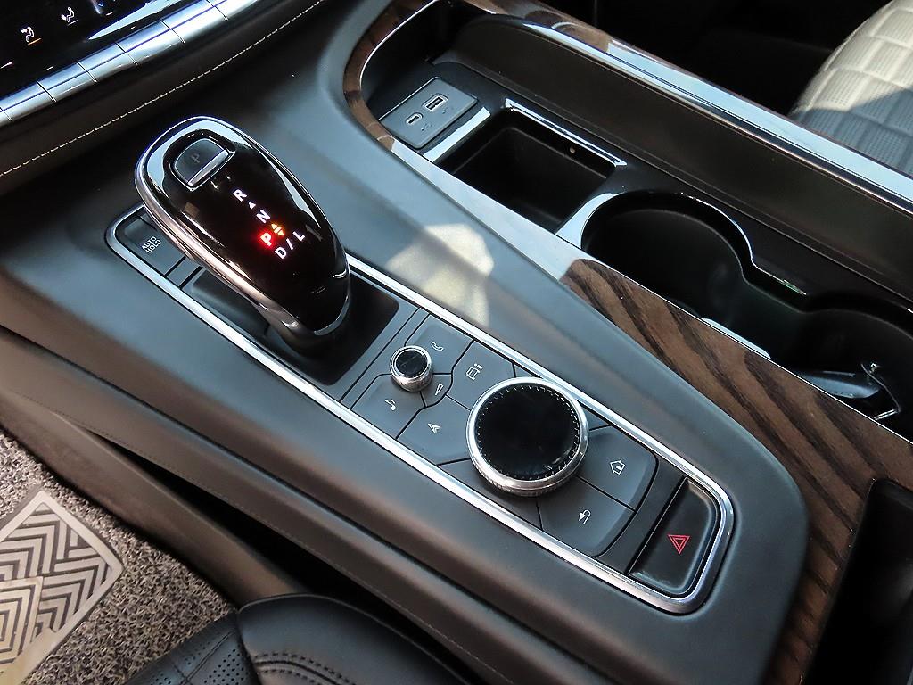 Cadillac Escalade 2022 - Importación desde Corea - HF Imports Iquique - Foto 13