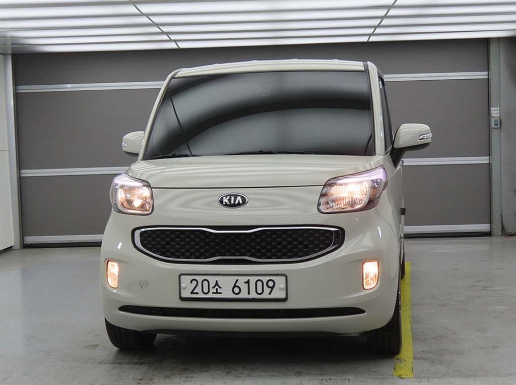 KIA Ray - Vista 2