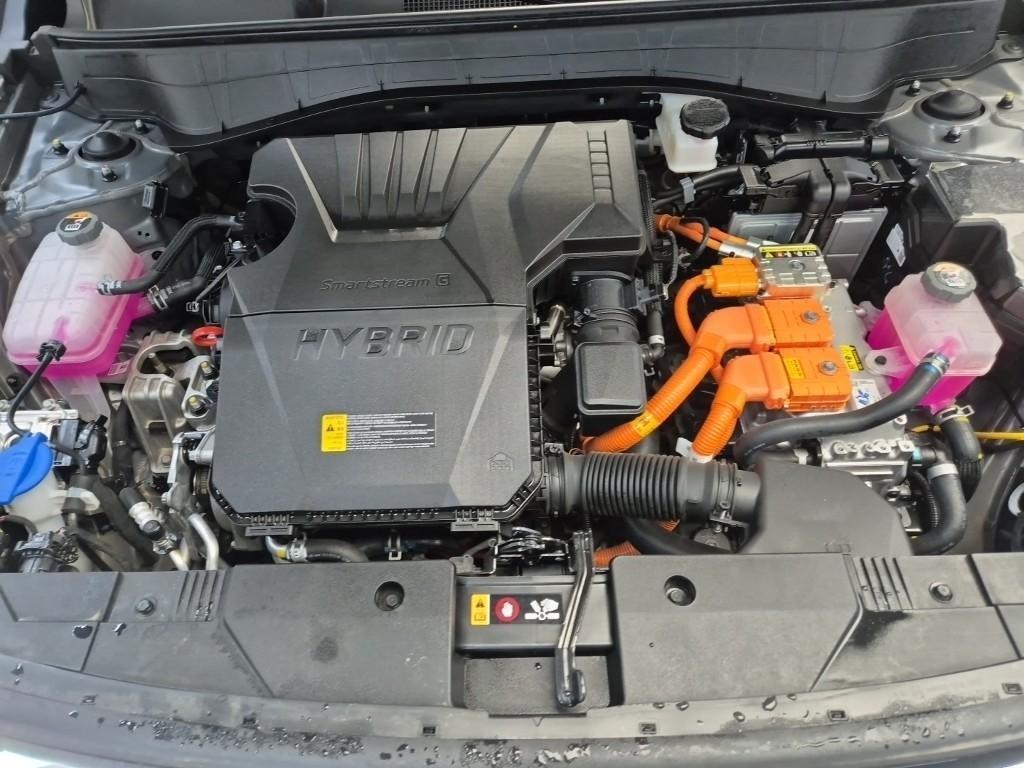 HYUNDAI Kona - Vista 5