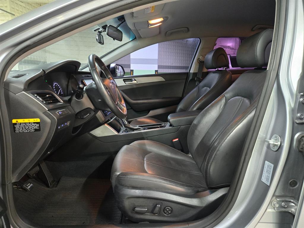 HYUNDAI Sonata - Vista 6