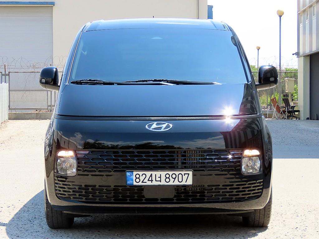 HYUNDAI Staria 2024 Negro - Importación desde Corea - HF Imports Iquique - Foto 1