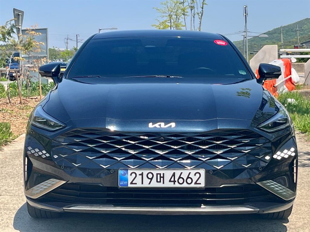 KIA K8 - Vista 3