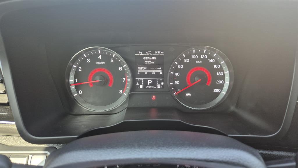 Ssangyong Tivoli - Vista 4