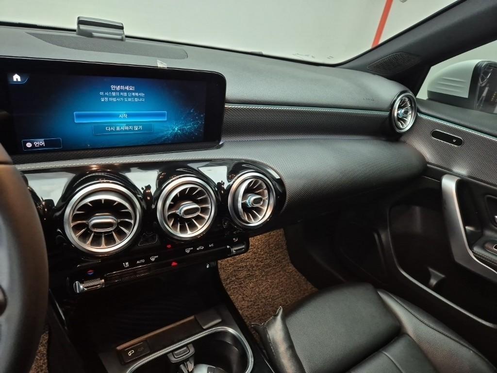 Mercedes Benz A Class - Vista 10