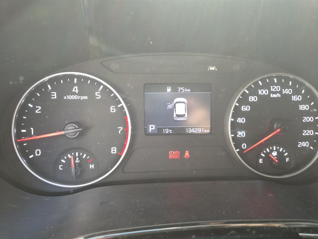 KIA Seltos - Vista 3