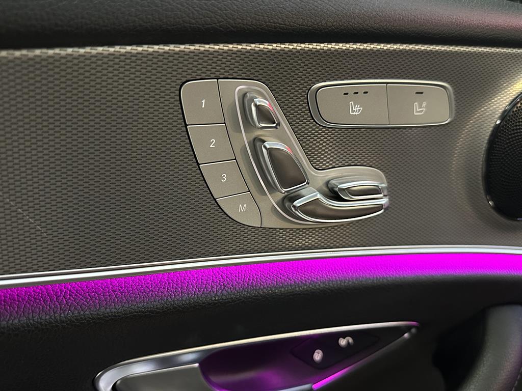 Mercedes Benz E class - Vista 11