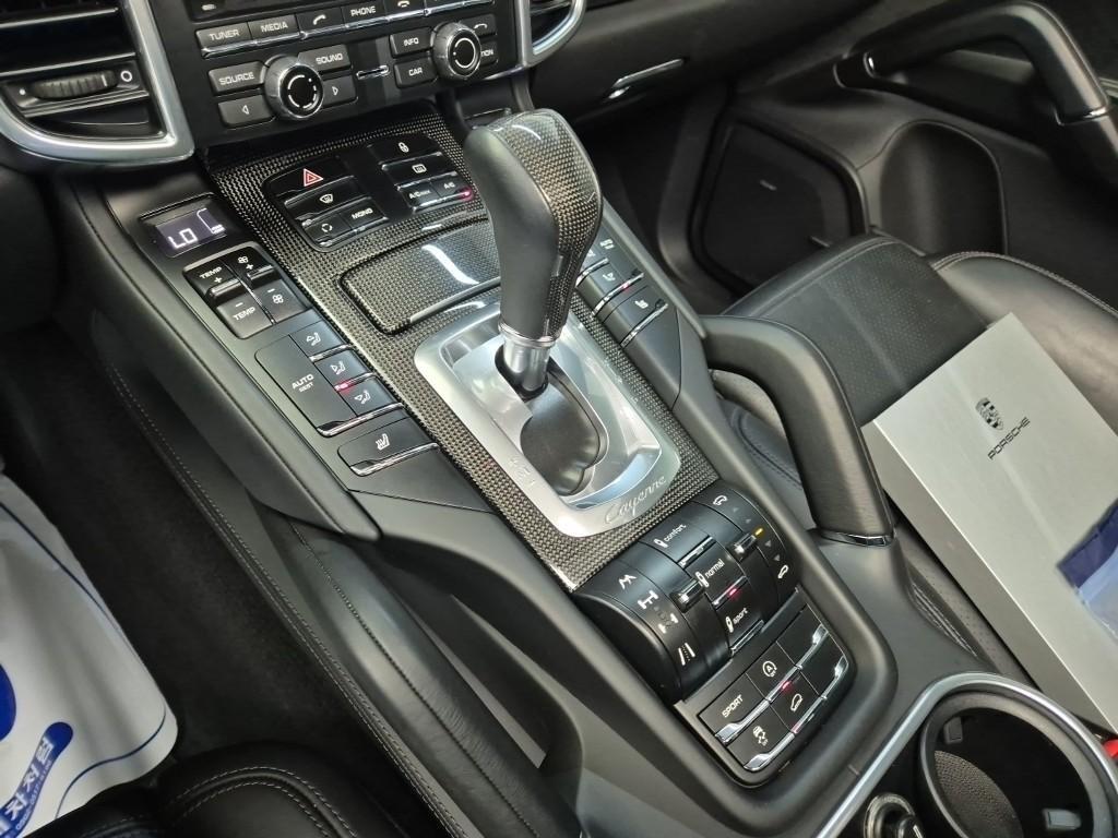 Porsche Cayenne - Vista 8