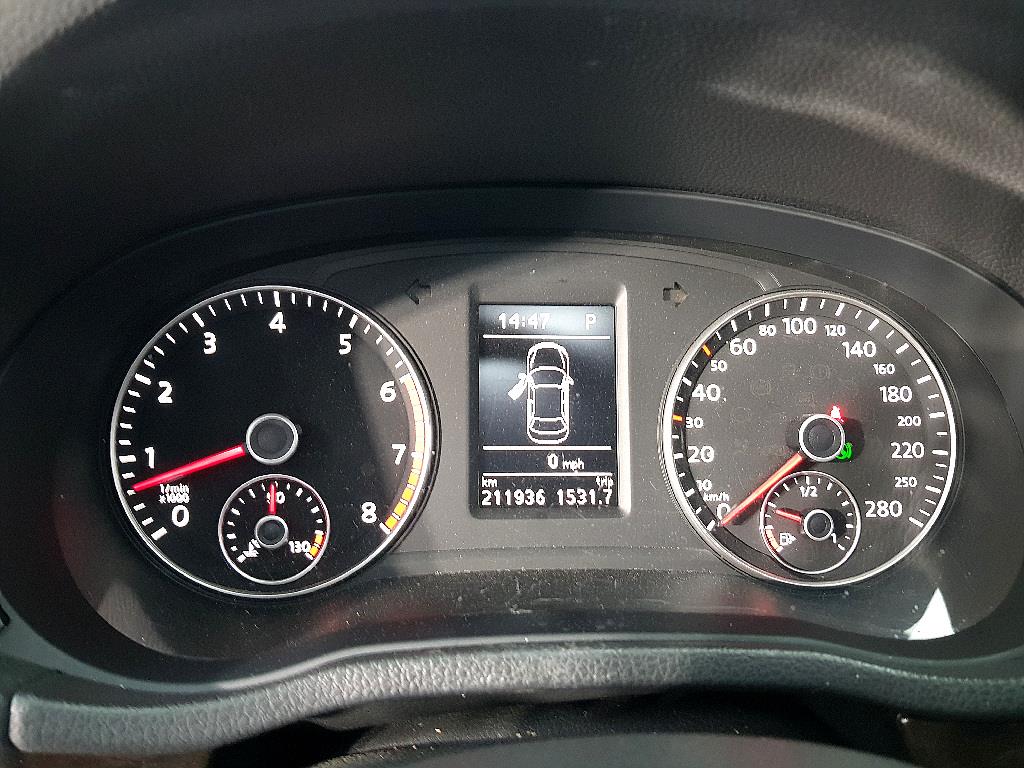 Volkswagen Passat - Vista 7