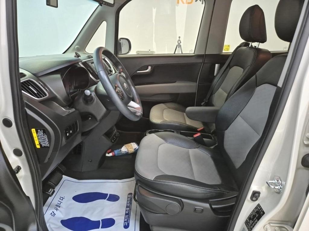 KIA Ray - Vista 10