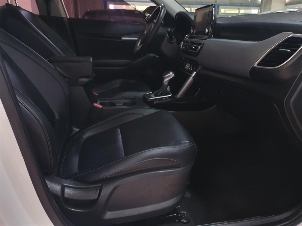 KIA Seltos - Vista 11