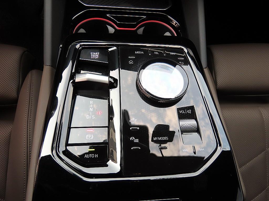 BMW 5 Series - Vista 11
