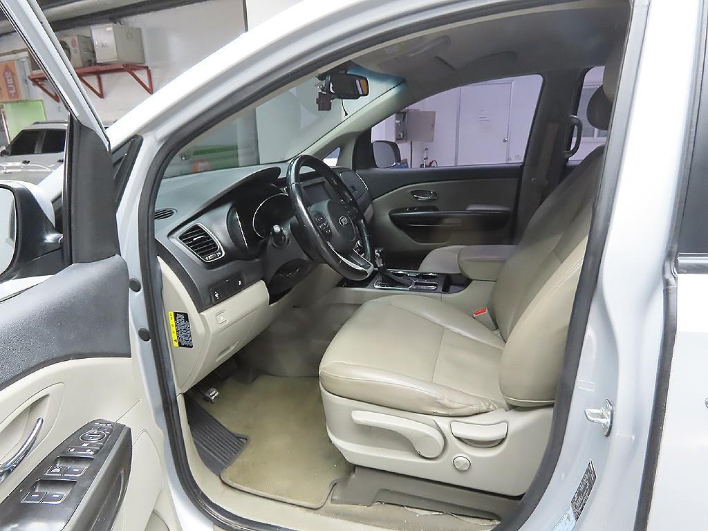 KIA Carnival 2019 Gris - Importación desde Corea - HF Imports Iquique - Foto 12