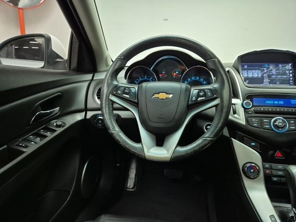 Chevrolet Cruise - Vista 9