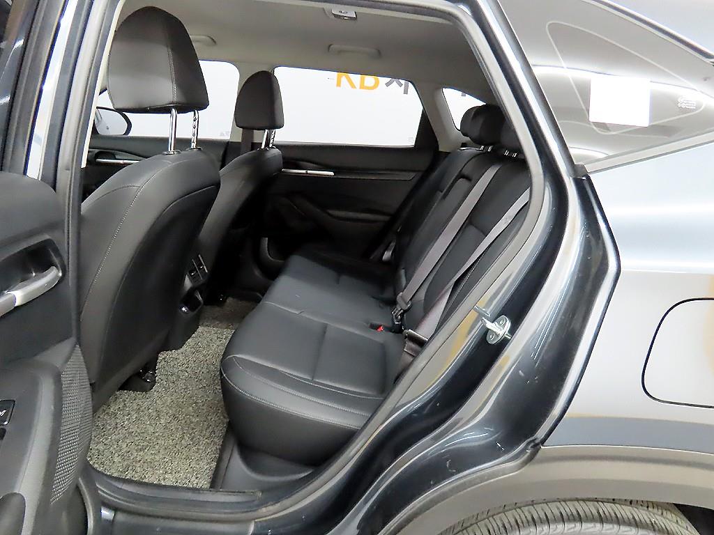 KIA Seltos - Vista 7