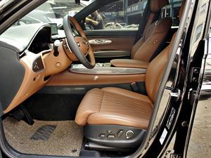 Genesis GV70 - Vista 10