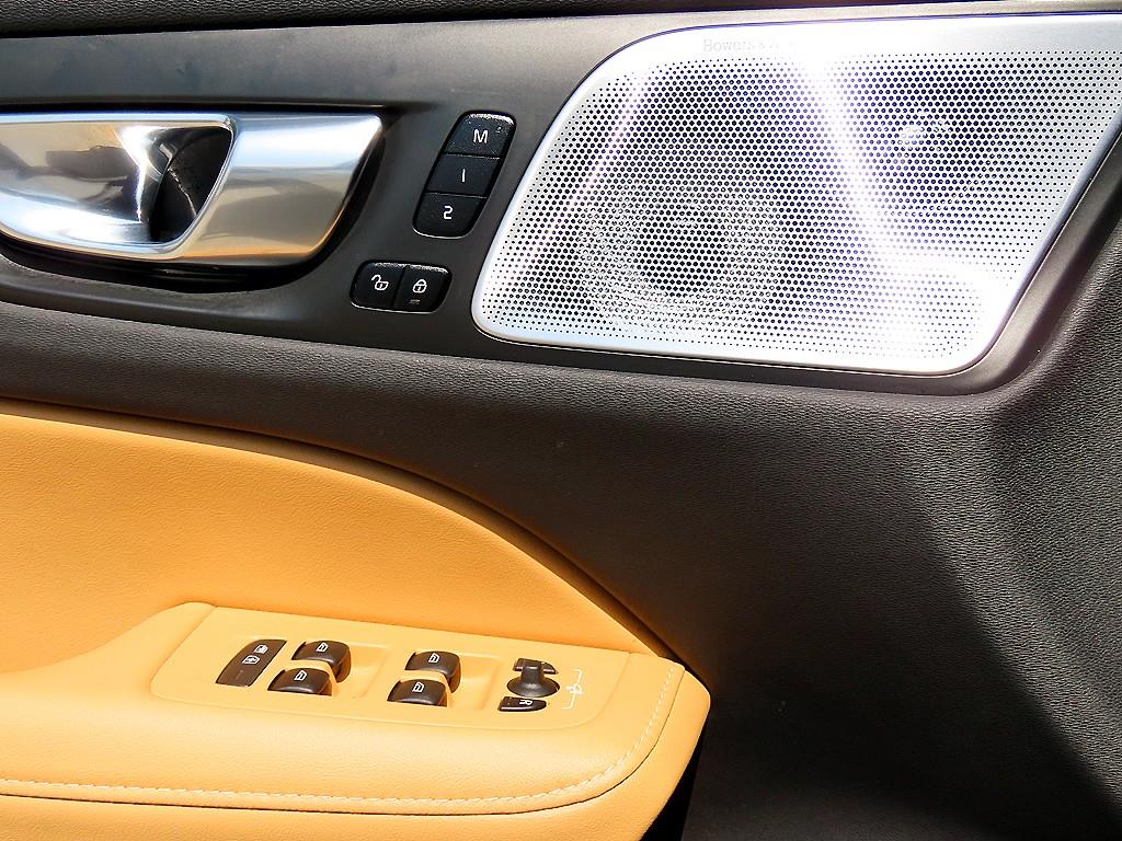 Volvo V60 - Vista 12