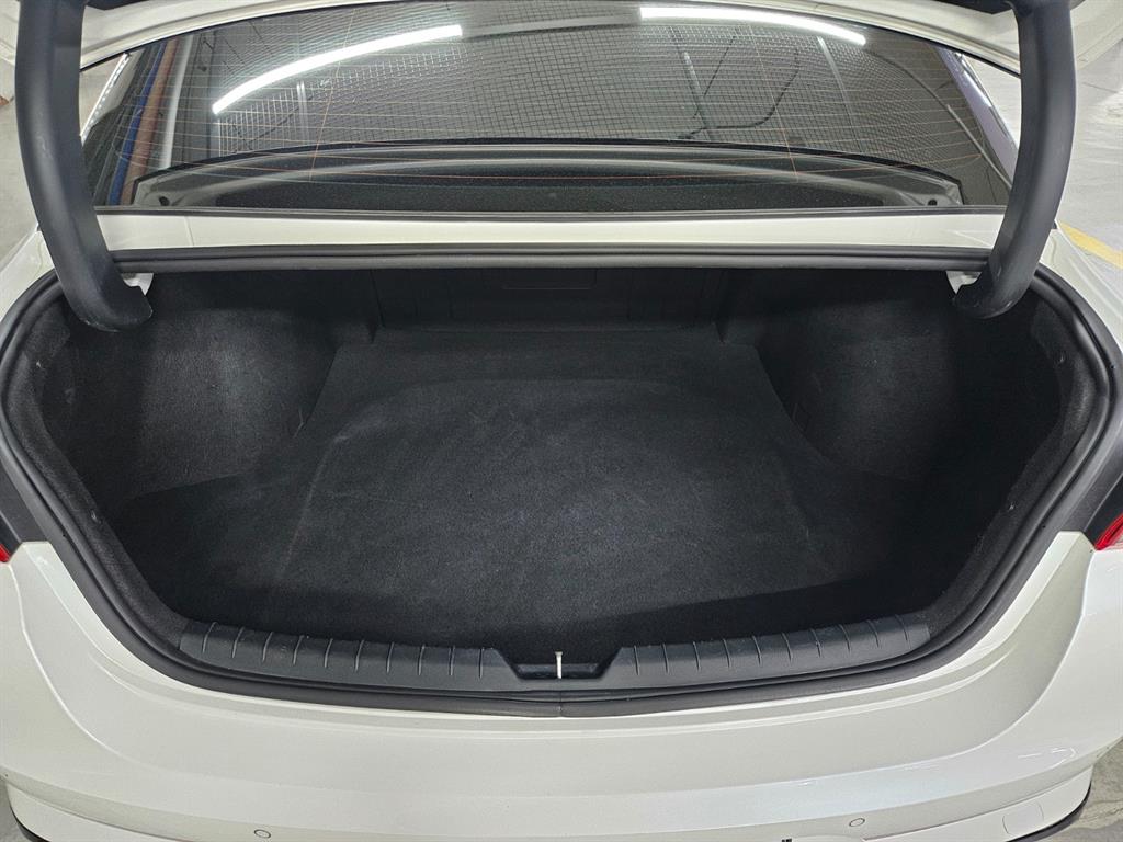 KIA K5 - Vista 10