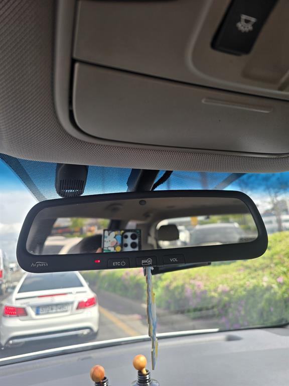 KIA Carnival - Vista 5
