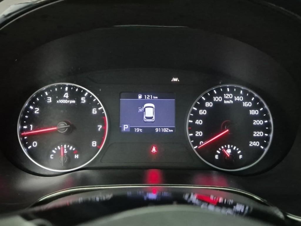 KIA Seltos - Vista 6