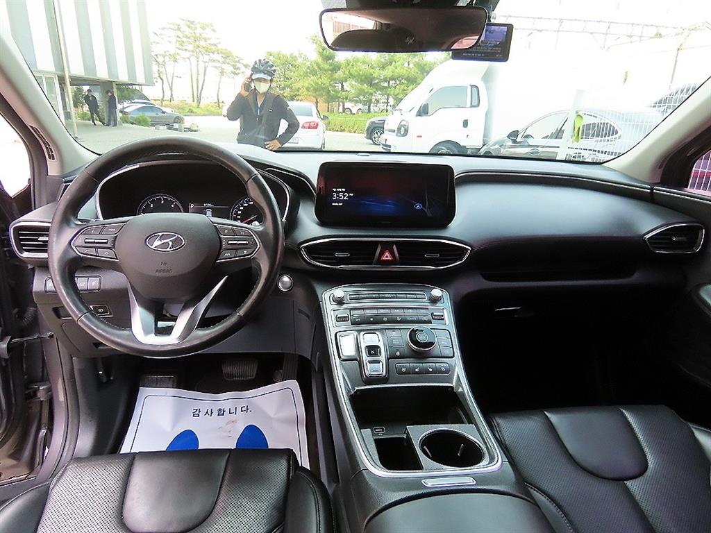 HYUNDAI Santa Fe - Vista 7