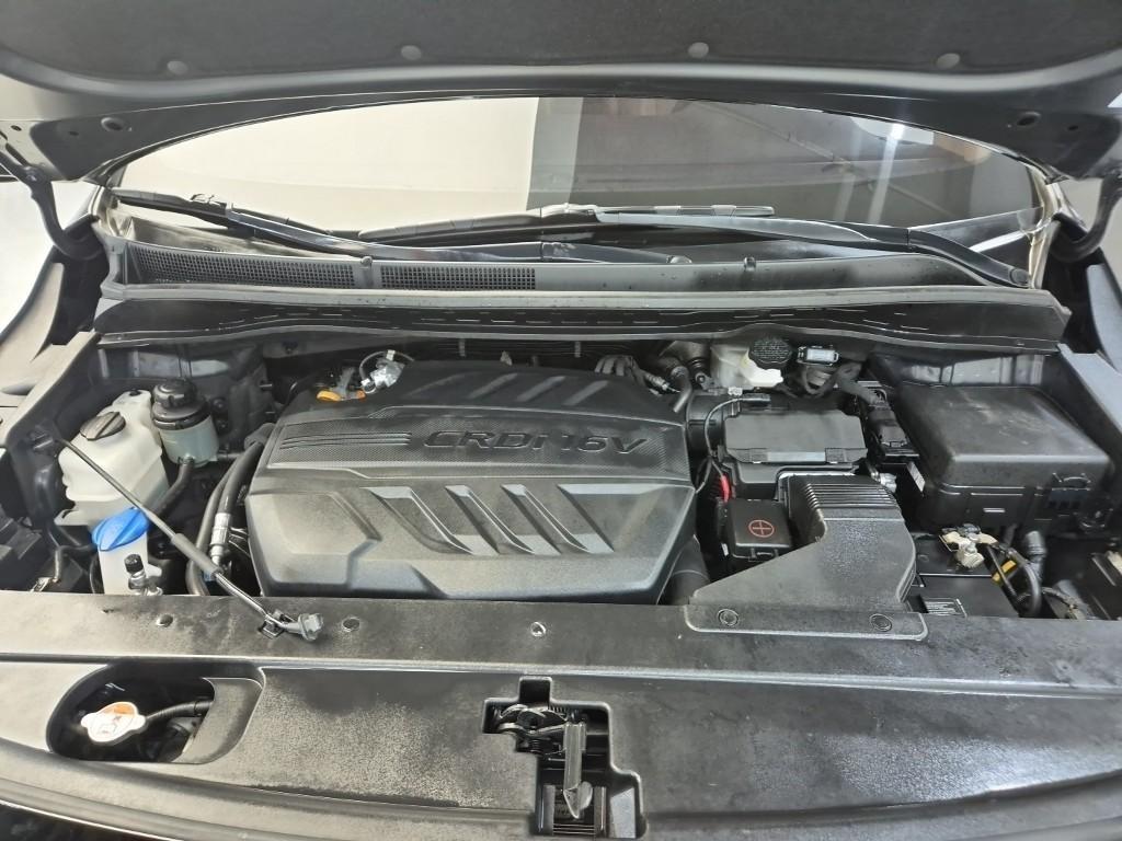 KIA Carnival - Vista 5