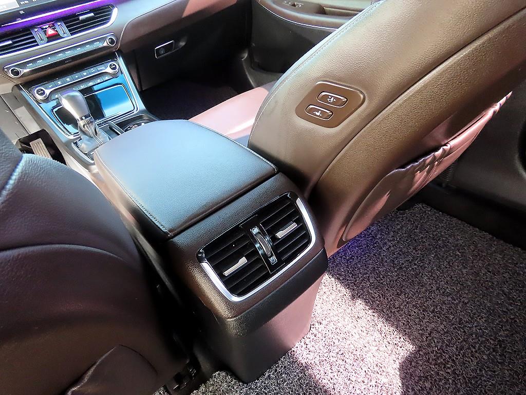 HYUNDAI Grandeur 2017 Gris - Importación desde Corea - HF Imports Iquique - Foto 17