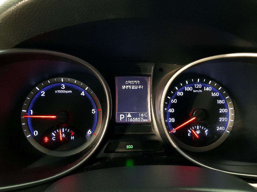 HYUNDAI Santa Fe - Vista 7