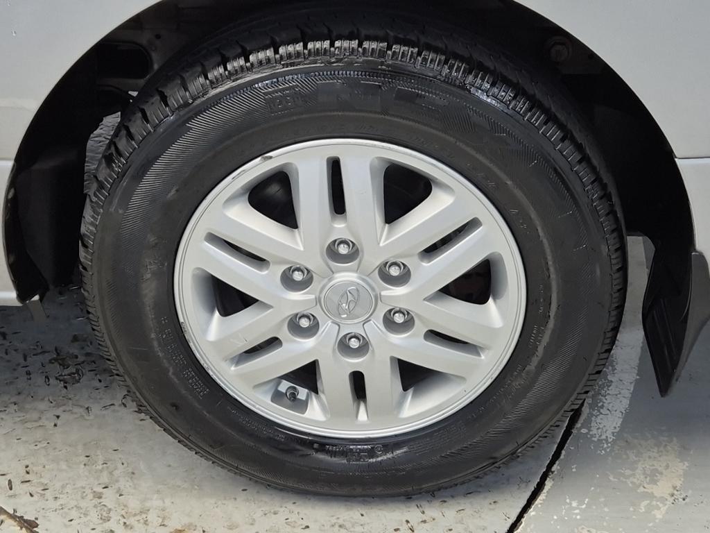 HYUNDAI Starex 2019 Plateado - Importación desde Corea - HF Imports Iquique - Foto 17