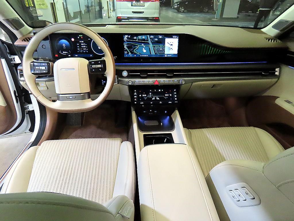 HYUNDAI Grandeur - Vista 10