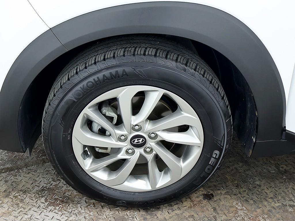 HYUNDAI Tucson 2016 Blanco - Importación desde Corea - HF Imports Iquique - Foto 8