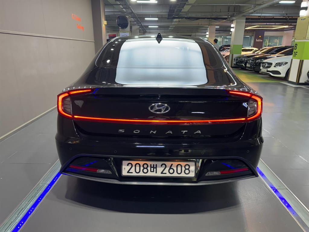 HYUNDAI Sonata - Vista 5
