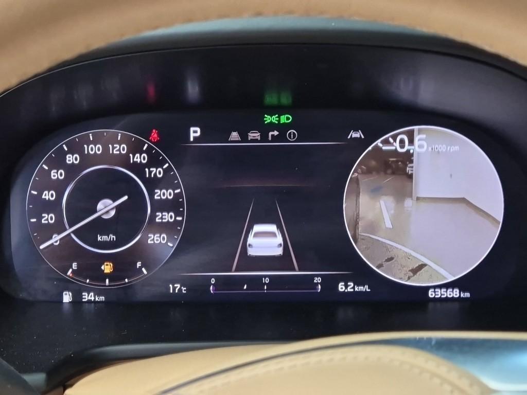 KIA K9 - Vista 6