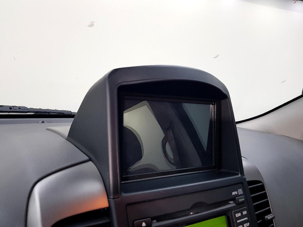 KIA Carnival - Vista 12